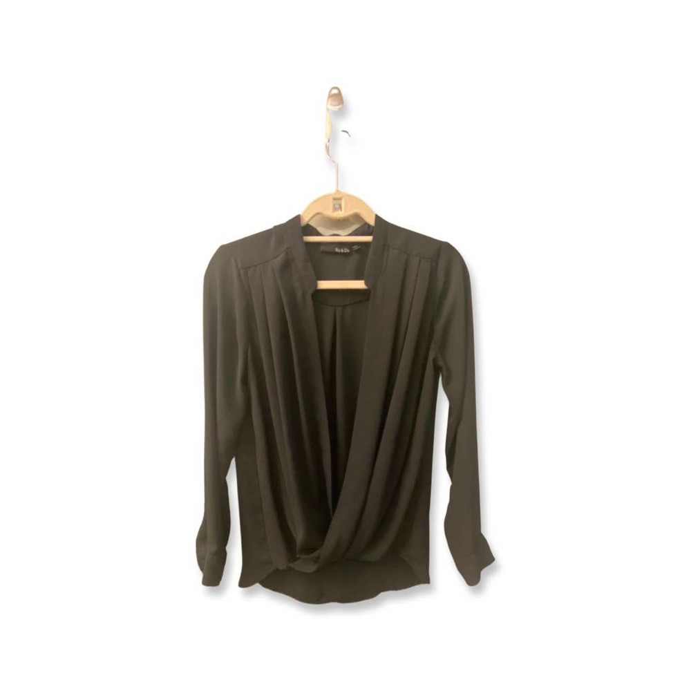 Ro & De V-Neck Black Wrap Blouse - Size M